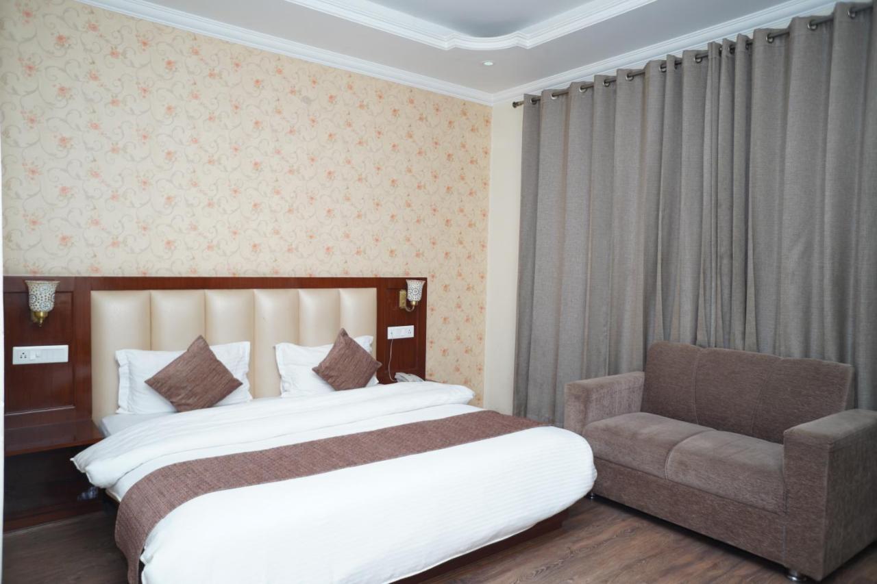Hotel Hukam'S Holiday Home Kasol Zewnętrze zdjęcie